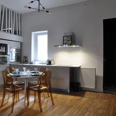 Lejlighed Trendy Flat-lyon Centre-hotel De *