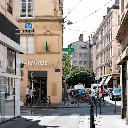 Trendy Flat-lyon Centre-hotel De *